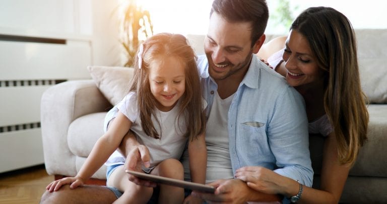 How Little Sponges Encourages Family Engagement