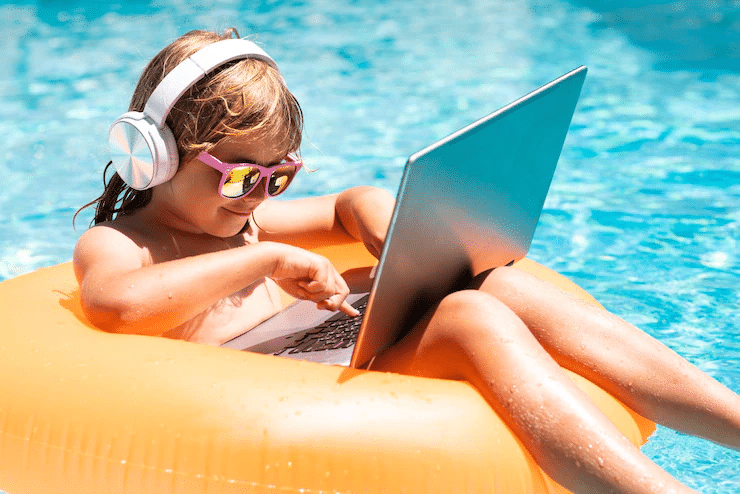 Fun Activities to Keep Bilingual Kids Engaged and Learning Over the Summer